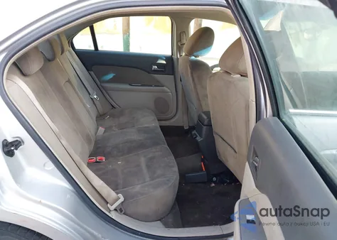 2010 Ford Fusion Hybrid from USA, damaged, VIN 3FADP0L3XAR309095